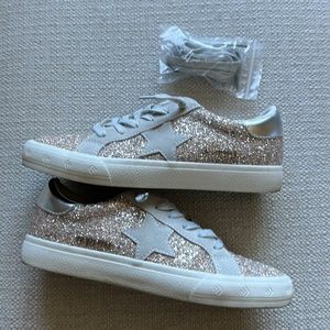 Vintage Havana Chunky Silver Sneaker - size 7